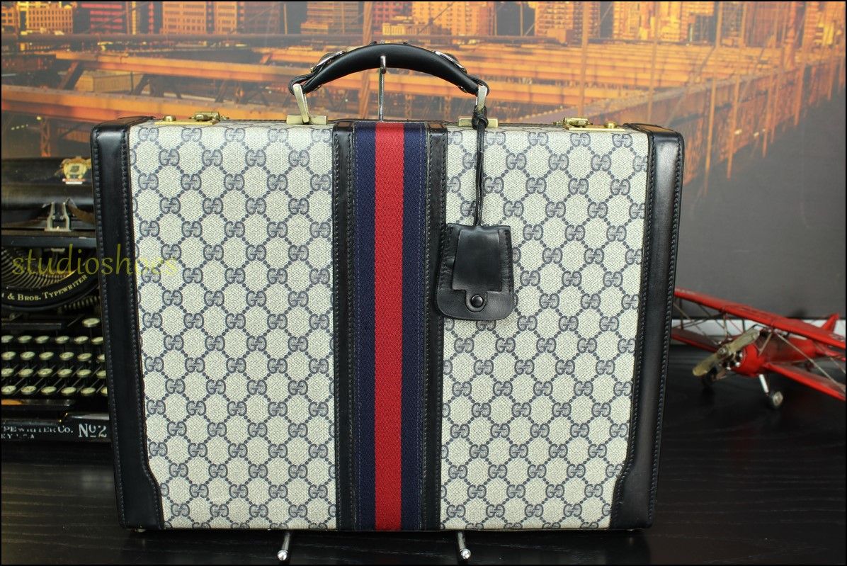 GUCCI Authentic Black Sleek Leather CEO Hardcase Briefcase Bag Mens Key